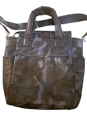 Mz Wallace Dark Blue Camo Bedford air bleeker tote